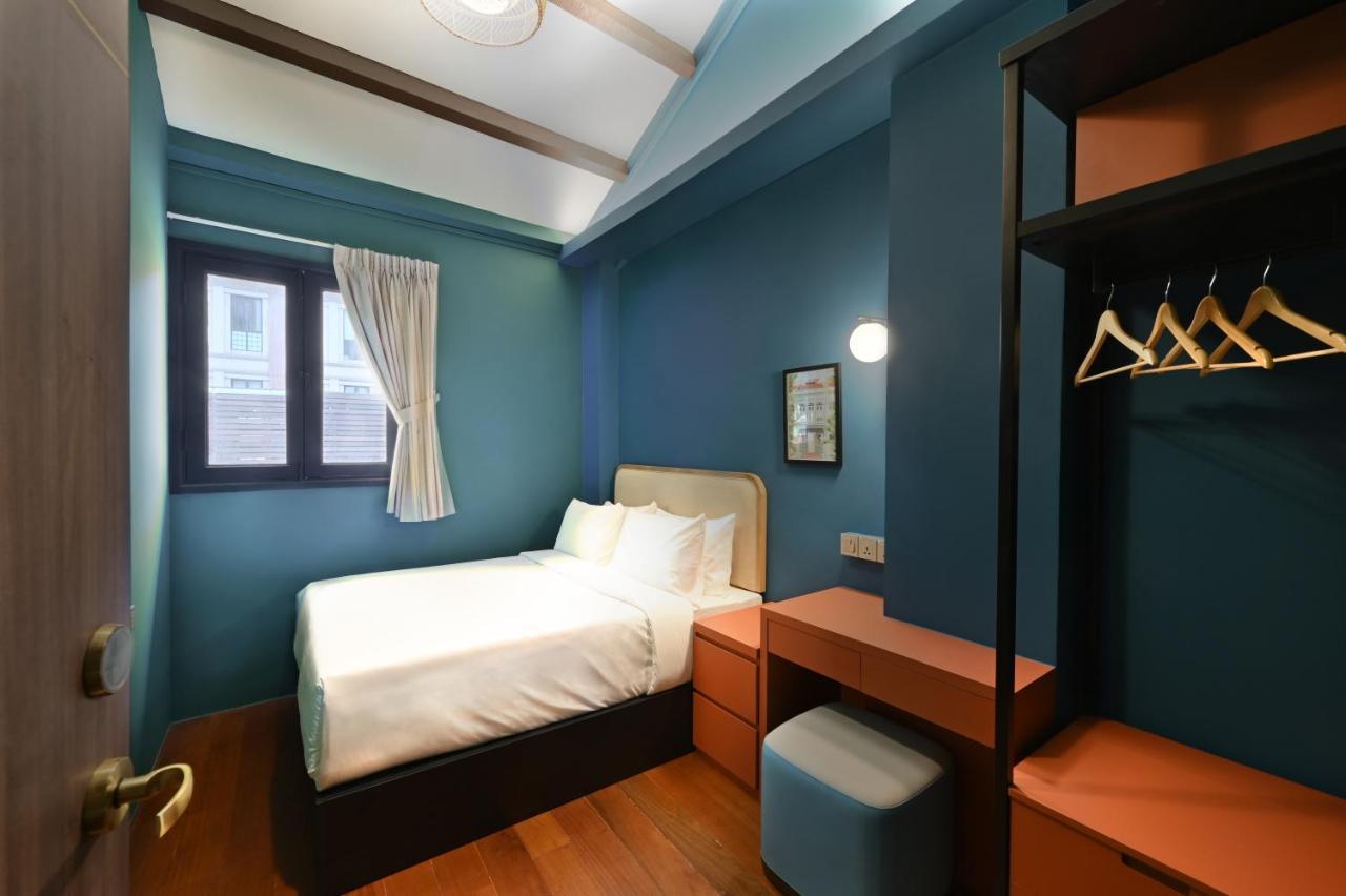 Dream Chaser Boutique Capsule Hotel Singapore Exterior photo